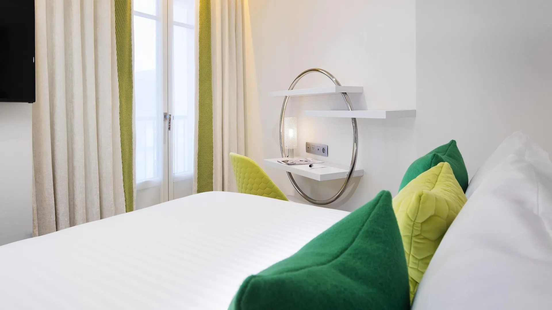 دريس كودآند سبا 4* باريس
