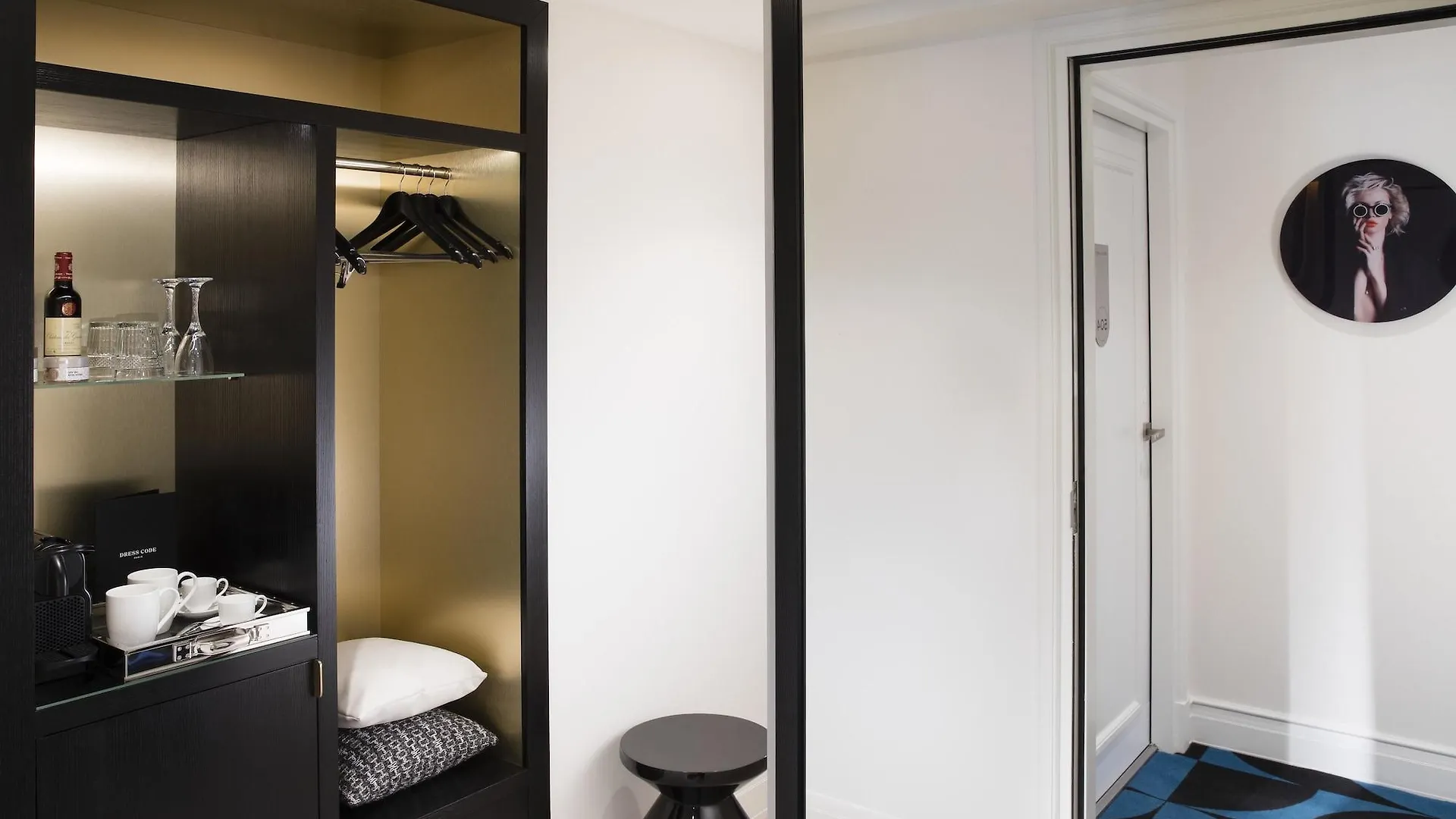 Dress Code Hotel Paris