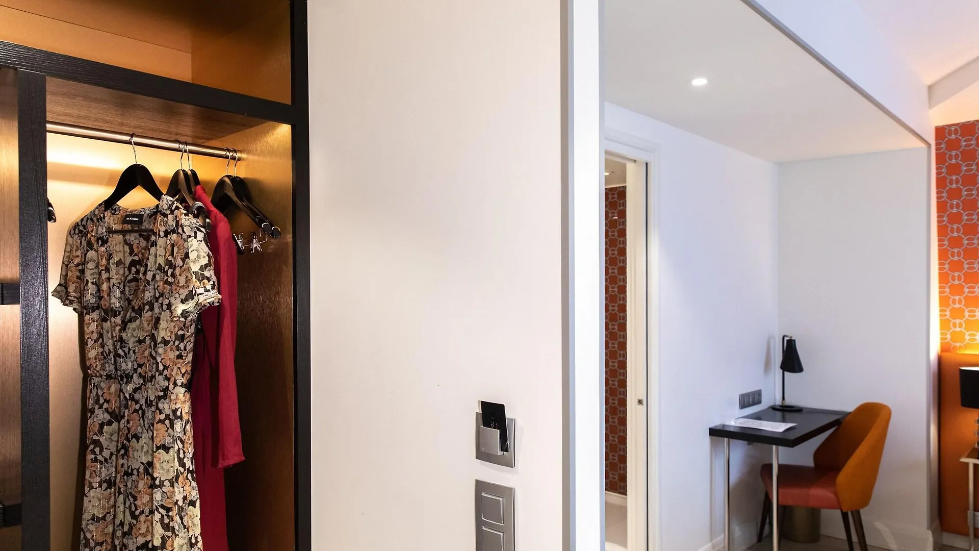 Dress Code Hotel Paris